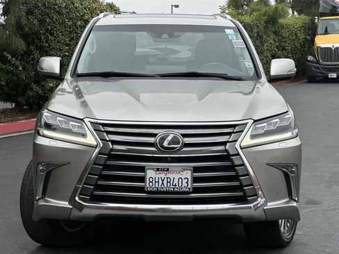 Used 2019 Lexus LX 570 4WD image 6