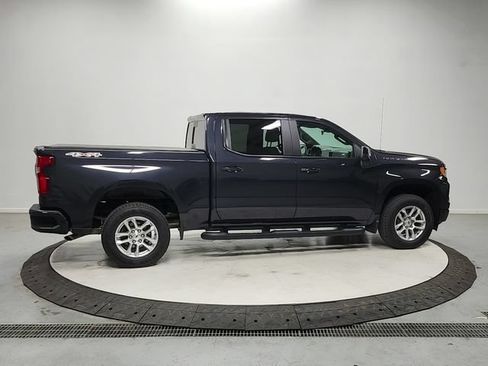 Used 2024 Chevrolet Silverado 1500 RST w/ Convenience Package II AWD/4WD image 8