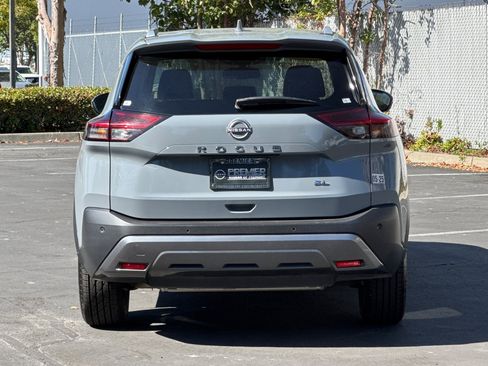 Certified 2023 Nissan Rogue SL w/ SL Premium Package image 5