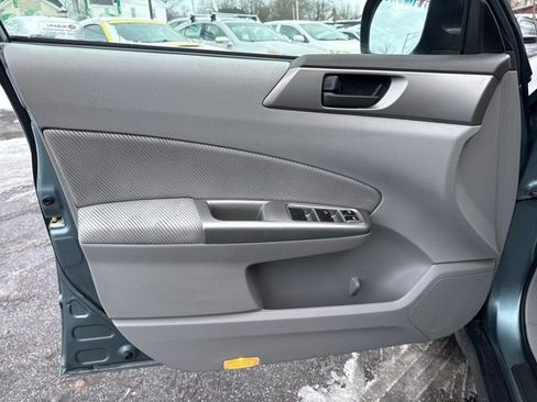 Used 2009 Subaru Forester 2.5X image 9