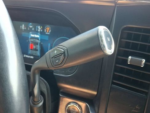 Used 2024 Ford F450 Lariat AWD/4WD image 14