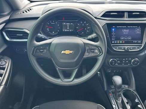 Used 2023 Chevrolet TrailBlazer LT w/ Convenience Package AWD/4WD image 14