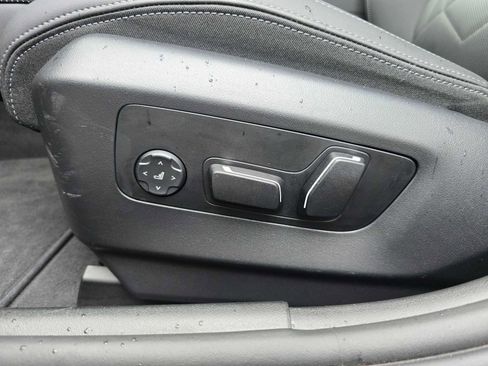 Used 2024 BMW i5 eDrive40i w/ M Sport Package image 26