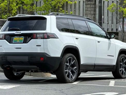 New 2026 Jeep Cherokee Overland AWD/4WD image 4
