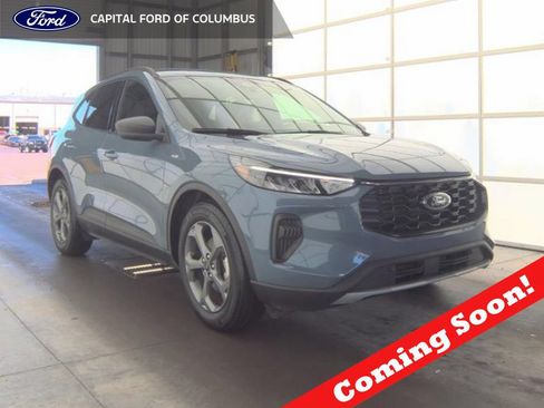 Used 2025 Ford Escape ST-Line FWD image 1