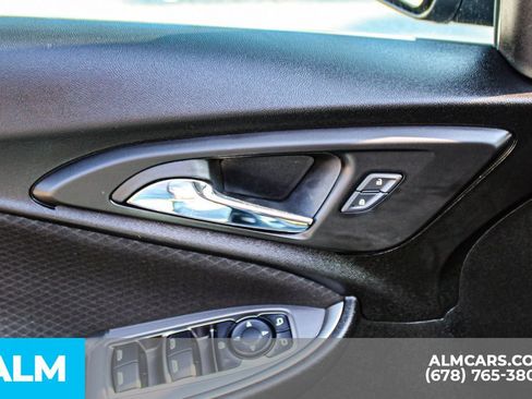 Used 2025 Chevrolet Malibu LT FWD image 36