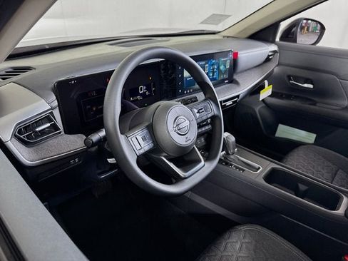 New 2026 Nissan Kicks SV w/ SV Premium Package AWD/4WD image 9