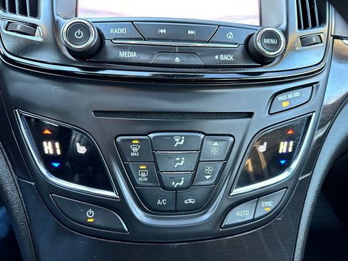 Used 2016 Buick Regal Premium w/ Driver Confidence Package #2 image 17