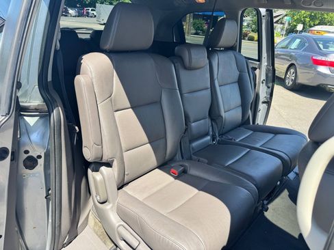 Used 2014 Honda Odyssey EX-L image 19