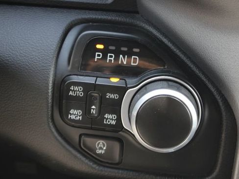 Used 2022 RAM 1500 Big Horn AWD/4WD image 13