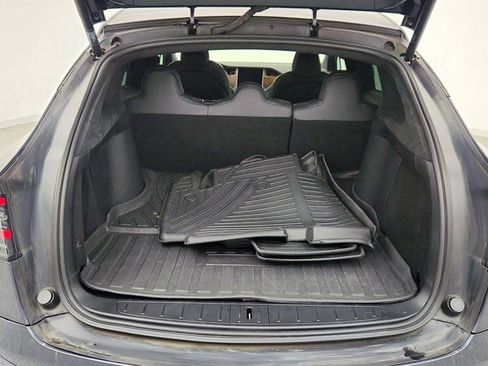 Used 2020 Tesla Model X Long Range image 25