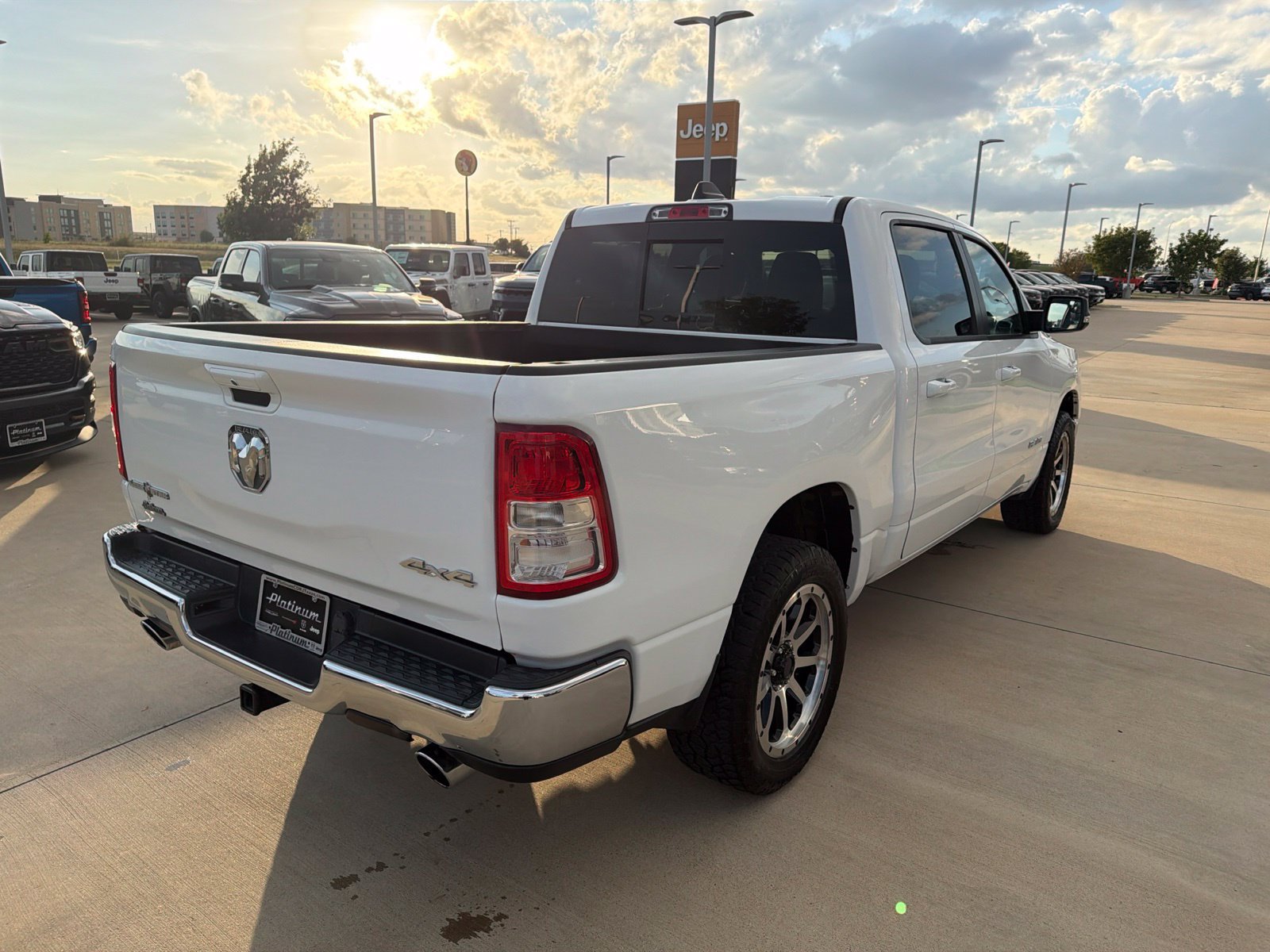 Used 2022 RAM 1500 Lone Star AWD/4WD image 5