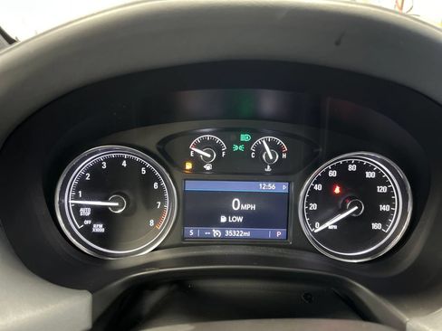 Used 2024 Buick Enclave Essence AWD/4WD image 23