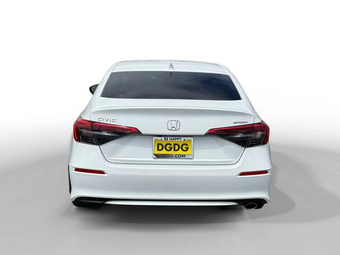 Certified 2024 Honda Civic Sport image 4
