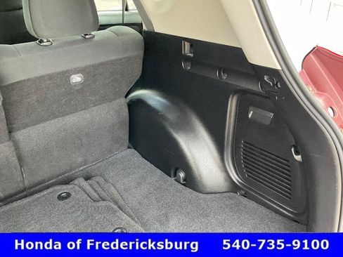 Used 2014 Toyota RAV4 XLE AWD/4WD image 20