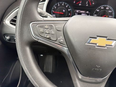 Used 2024 Chevrolet Malibu LT FWD image 18