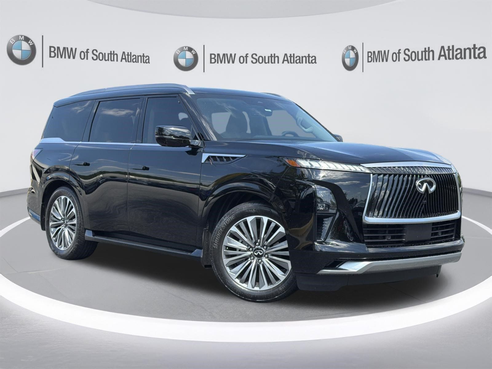 Used 2026 INFINITI QX80 Luxe RWD image 2