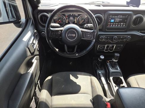 Used 2018 Jeep Wrangler Unlimited Sport S AWD/4WD image 27