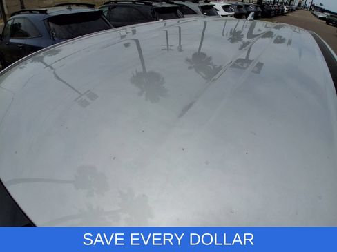 Used 2023 Nissan Rogue SV FWD image 8