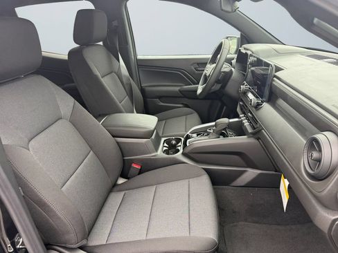 New 2026 Chevrolet Colorado Trail Boss AWD/4WD image 15