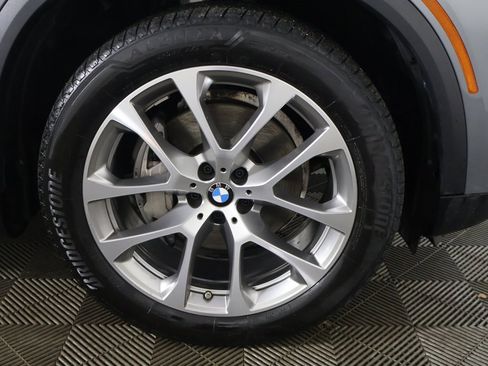 Used 2024 BMW X5 xDrive40i w/ Premium Package image 27