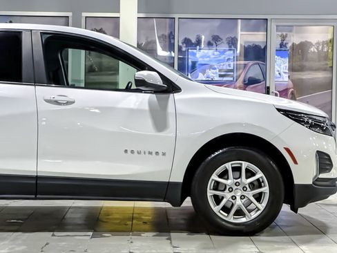 Used 2023 Chevrolet Equinox LT image 34