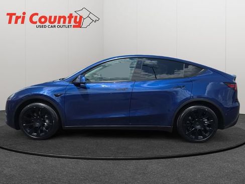Used 2021 Tesla Model Y Long Range AWD/4WD image 5