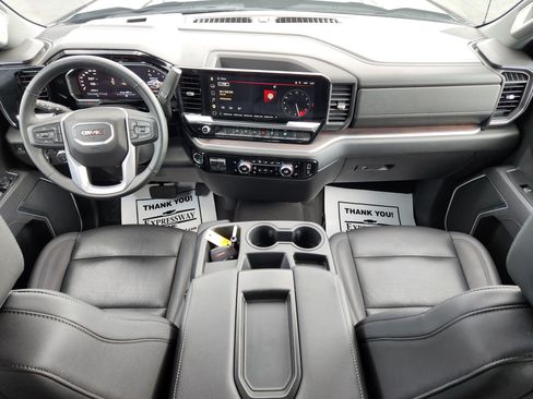 Used 2026 GMC Sierra 1500 SLT AWD/4WD image 16