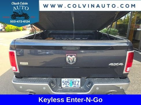 Used 2017 RAM 1500 Laramie w/ Convenience Group AWD/4WD image 6