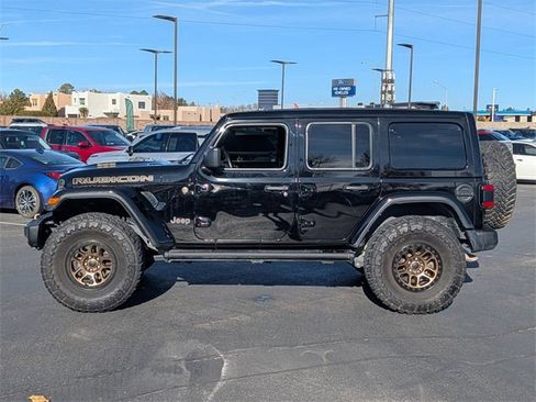 Used 2022 Jeep Wrangler Unlimited Rubicon w/ Xtreme Recon 35" Tire Package image 3