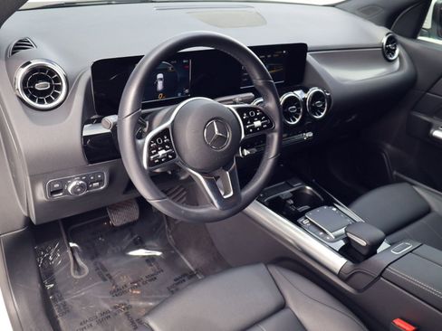 Used 2021 Mercedes-Benz GLA 250 image 4