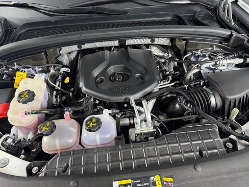 Certified 2023 Jeep Grand Cherokee 4WD 4xe w/ Luxury Tech Group II image 33