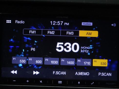 Used 2014 Ford F150 XLT image 17