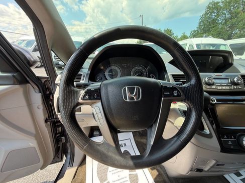 Used 2016 Honda Odyssey SE image 6