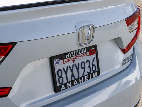 Used 2021 Honda Accord Sport Special Edition image 12
