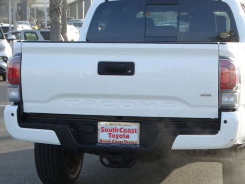 Certified 2023 Toyota Tacoma TRD Sport image 13