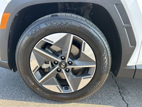 Used 2025 Hyundai Tucson SEL FWD image 38