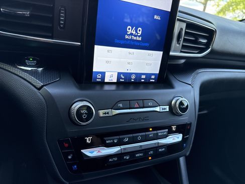 Used 2020 Ford Explorer ST w/ ST High-Performance Pack AWD/4WD image 28