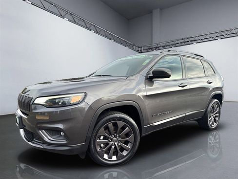 Used 2021 Jeep Cherokee Latitude Lux 80th Anniv w/ Quick Order Package 26U 80TH image 27