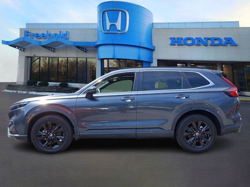 Used 2023 Honda CR-V Sport Touring image 4