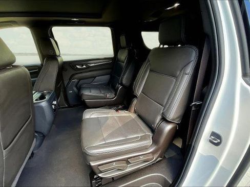 Used 2023 GMC Yukon XL Denali w/ Max Trailering Package image 22