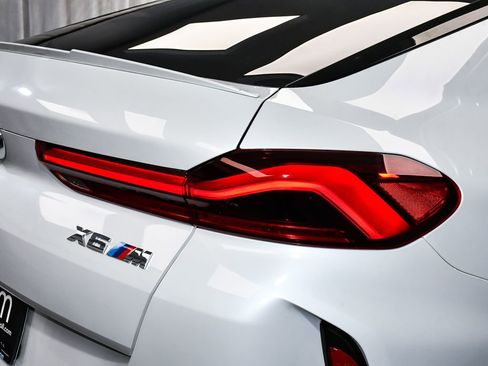 Used 2021 BMW X6 M w/ Executive Package AWD/4WD image 87