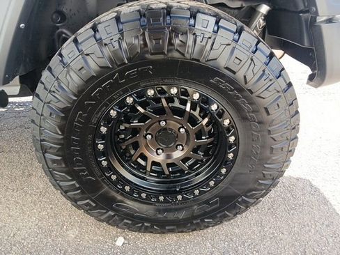 Used 2024 Jeep Wrangler Sport S image 64