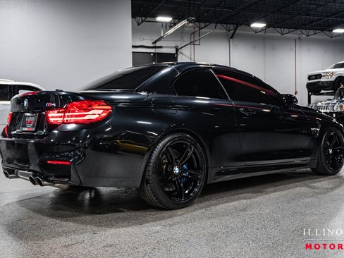 Used 2016 BMW M4 Convertible image 44