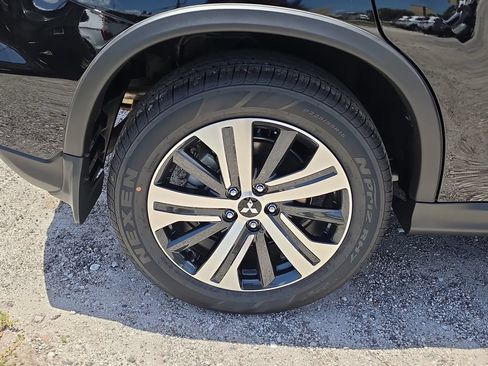 New 2026 Mitsubishi Outlander Sport ES AWD/4WD image 5