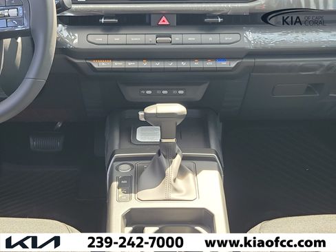 New 2027 Kia Seltos S FWD image 18