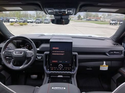 New 2026 GMC Yukon AT4 Ultimate AWD/4WD image 39