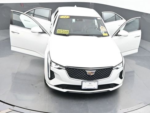Used 2024 Cadillac CT4 Luxury image 60