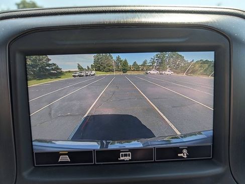Used 2022 GMC Sierra 1500 AT4 w/ AT4 Premium Package AWD/4WD image 5