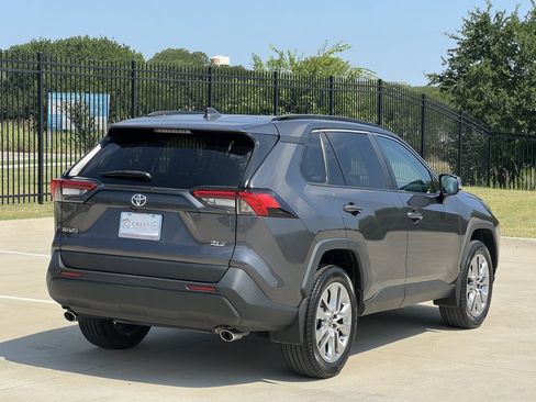 Used 2024 Toyota RAV4 XLE Premium FWD image 4
